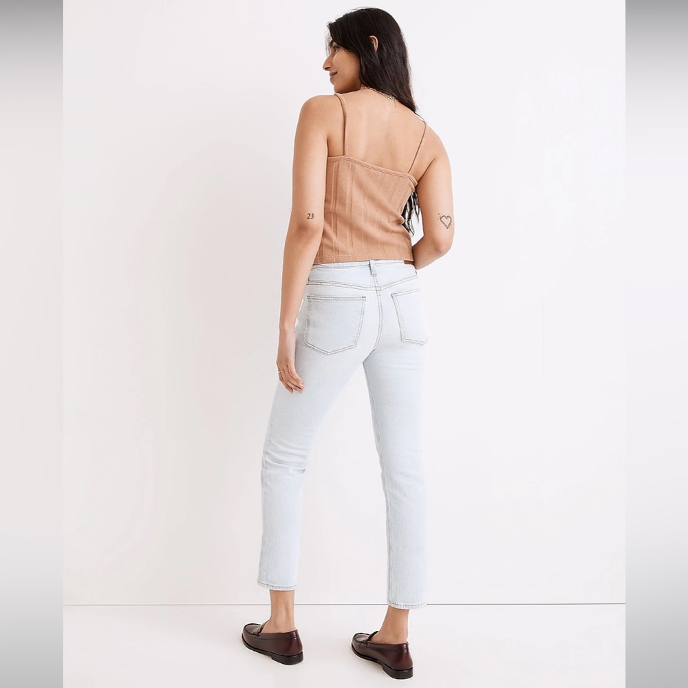 Madewell The Mid-Rise Perfect Vintage Jean in Fitzgerald Wash - Picture 3 of 11